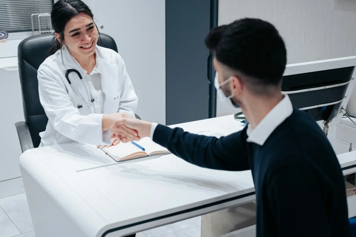 Does Czech Health Insurance Cover Weight-Loss Medication? (Public, Commercial, and What Foreigners Pay)